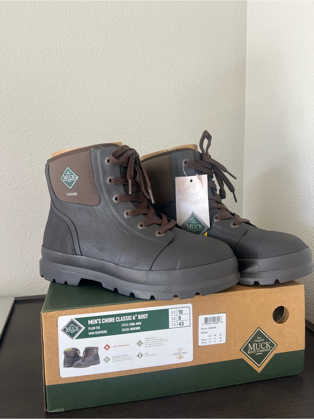 The Original Muck Boot Company Men’s Chore Classic 6” Boot Brown Size US 10 UK 9